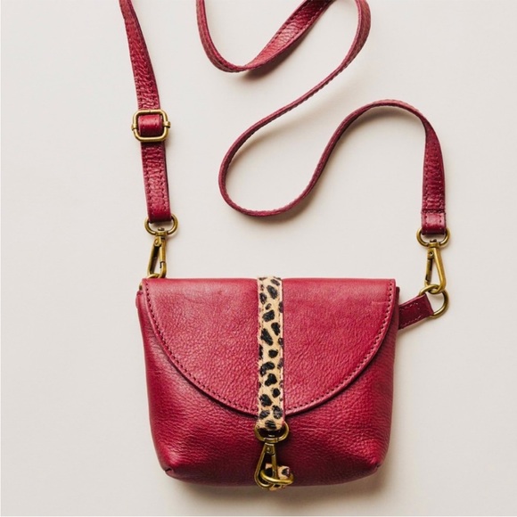 Italian Sundance Burgundy Crossbody Bag or belt bag with Animal Print Accent. - Picture 4 of 10